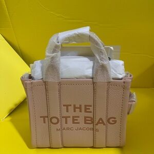 Marc Jacobs,tote leather,mini rose,with strap and dust bag,authentic.